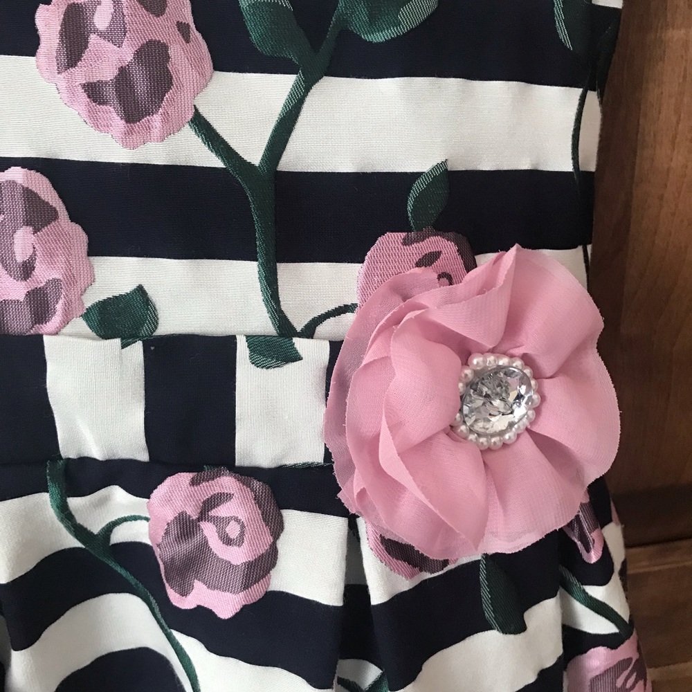 Very pretty Pippa & Julie girls dress size 6x